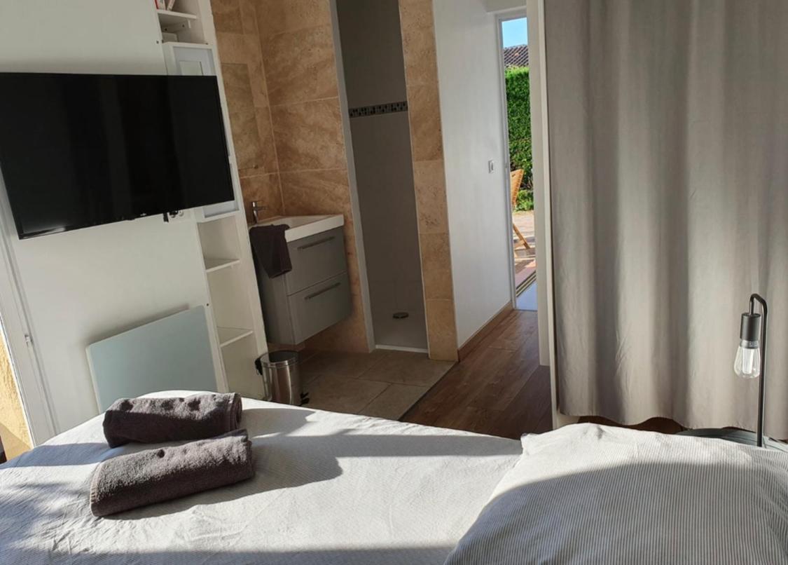 Villa Au Calme Avec Piscine Privative Bormes-les-Mimosas Exteriör bild